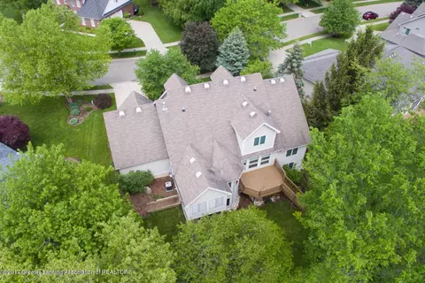 5548 Silverleaf Ct, Haslett, MI 48840 photo 8