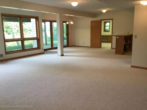 5552 Silverleaf Ct, Haslett, MI 48840 photo 18