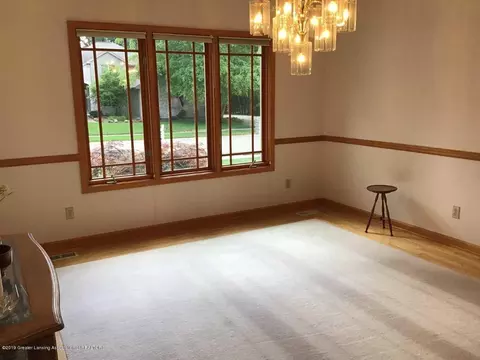 5552 Silverleaf Ct, Haslett, MI 48840 photo 5