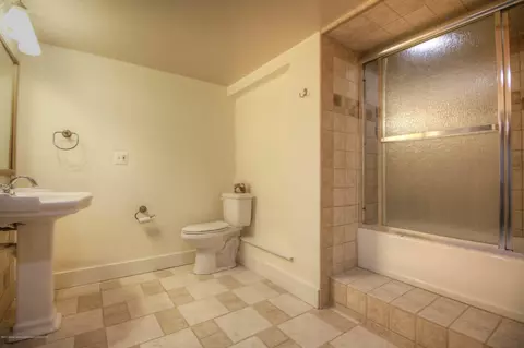 7085 W Herbison Rd, Dewitt, MI 48820 photo 18