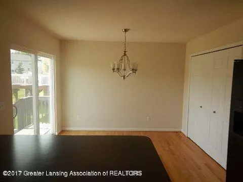 6938 Castleton, Grand Ledge, MI 48837 photo 5