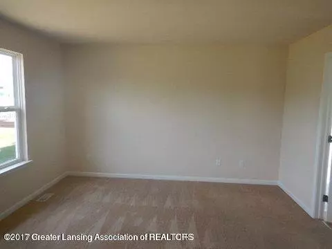 6938 Castleton, Grand Ledge, MI 48837 photo 12