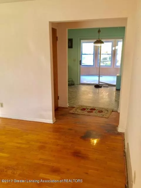 1190 Winding Brook Rd, Dewitt, MI 48820 photo 3