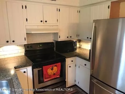 4525 Addison, Lansing, MI 48917 photo 9