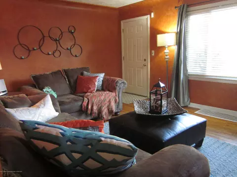 4525 Addison, Lansing, MI 48917 photo 4