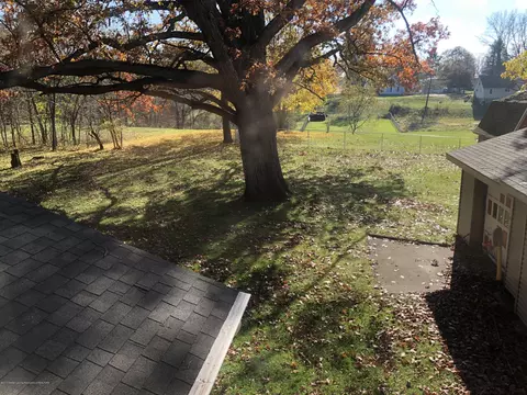 216 Mill St, Maple Rapids, MI 48853 photo 7