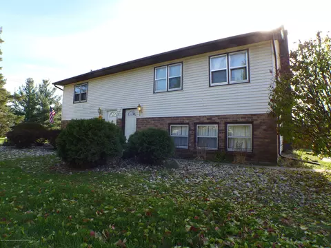 13520 Turner Rd, Dewitt, MI 48820 photo 1