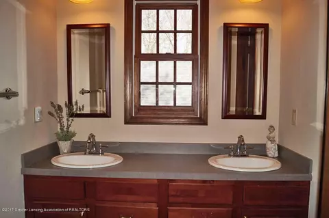 714 Andover Dr, Dewitt, MI 48820 photo 22