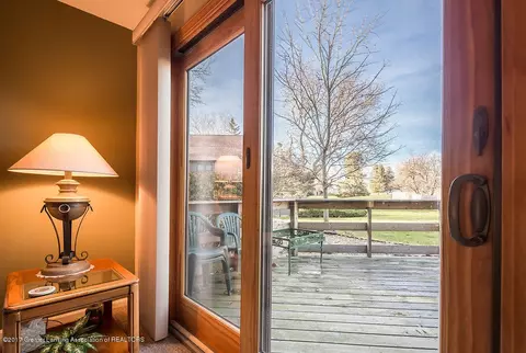 13075 Apple Tree Ln, Dewitt, MI 48820 photo 6