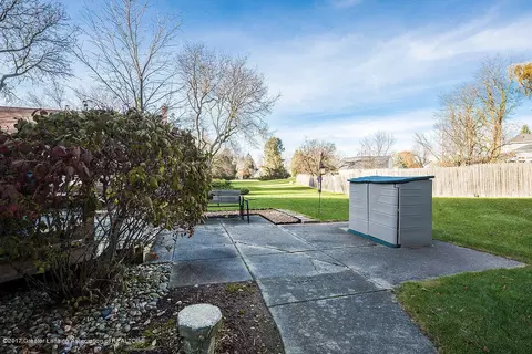 13075 Apple Tree Ln, Dewitt, MI 48820 photo 12