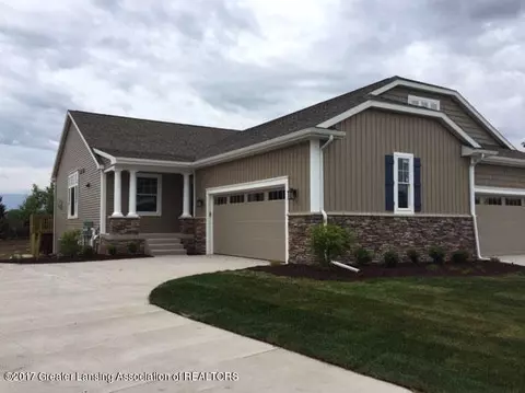 5282 E Hawk Hollow Dr, Bath, MI 48808 photo 12