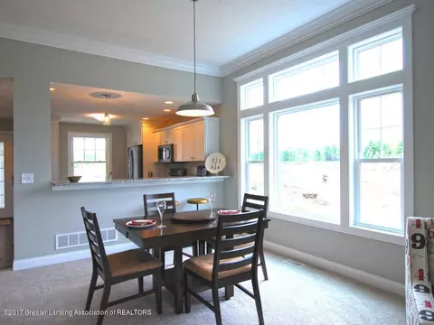 5282 E Hawk Hollow Dr, Bath, MI 48808 photo 4