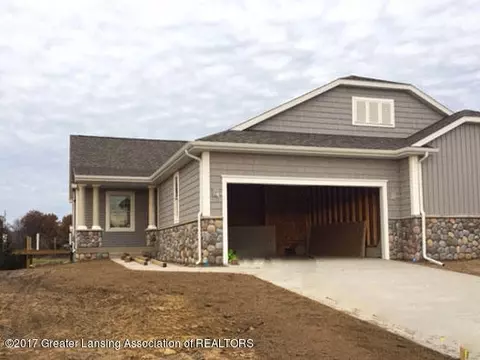 5212 E Hawk Hollow Dr, Bath, MI 48808 photo 1