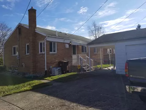 2227 Barstow Rd, Lansing, MI 48906 photo 24