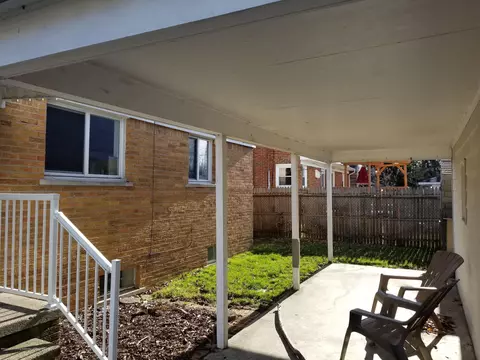 2227 Barstow Rd, Lansing, MI 48906 photo 22