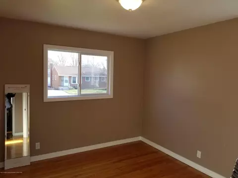 2227 Barstow Rd, Lansing, MI 48906 photo 15