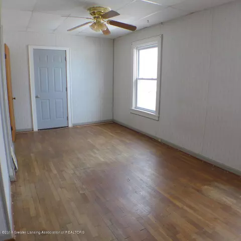 226 E Cherry St, Mason, MI 48854 photo 11