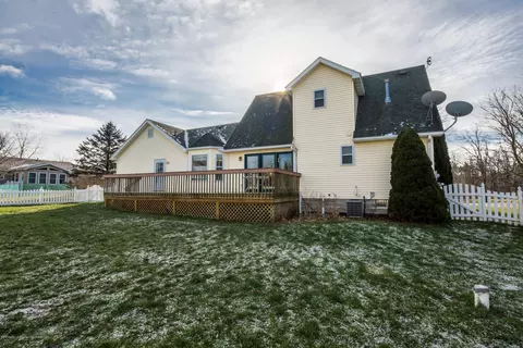 13506 Jennifer Dr, Perry, MI 48872 photo 23