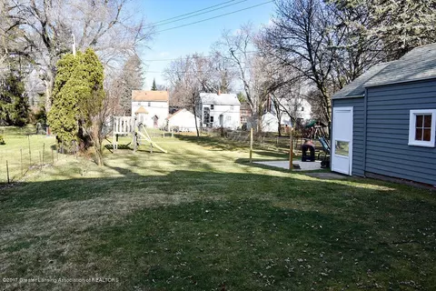 547 E Holmes Rd, Lansing, MI 48910 photo 26