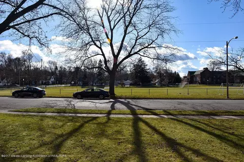 547 E Holmes Rd, Lansing, MI 48910 photo 30
