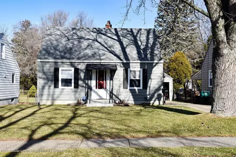 547 E Holmes Rd, Lansing, MI 48910 photo 1