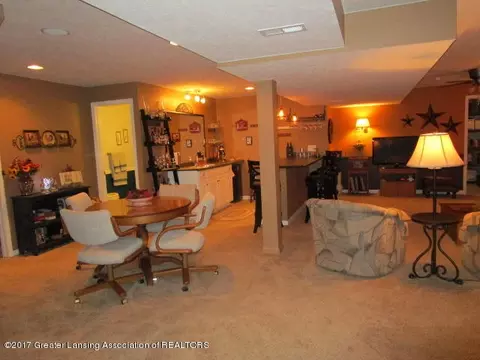 13617 Pearwood Dr, Dewitt, MI 48820 photo 19