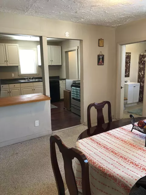 215 E North St, Lansing, MI 48906 photo 9