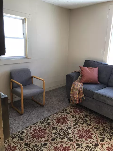 215 E North St, Lansing, MI 48906 photo 6