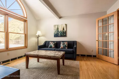 850 Gulick Rd, Haslett, MI 48840 photo 8