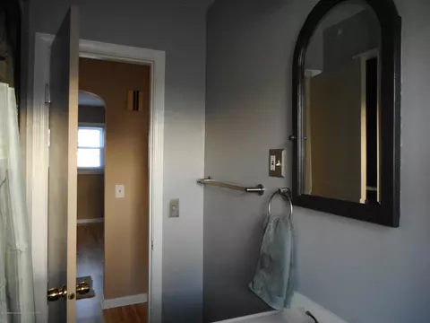 745 Fitting Ave, Lansing, MI 48917 photo 12