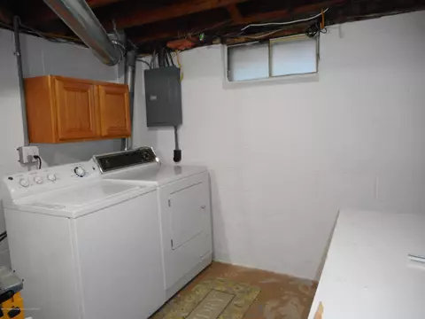 745 Fitting Ave, Lansing, MI 48917 photo 20