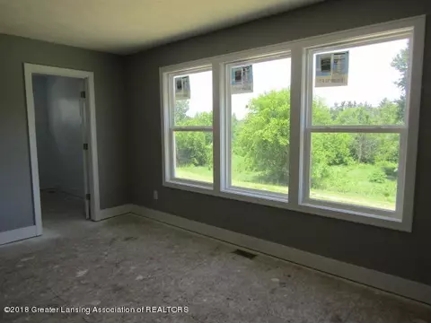 13579 Acacia Ln, Dewitt, MI 48820 photo 6