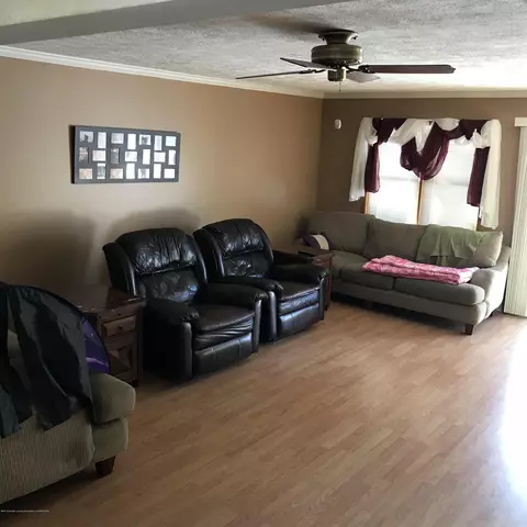 1724 E Stoll Rd, Lansing, MI 48906 photo 3