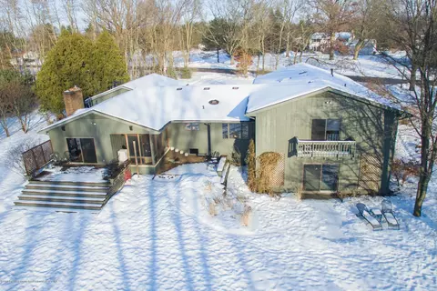 4115 Beeman Rd, Williamston, MI 48895 photo 1