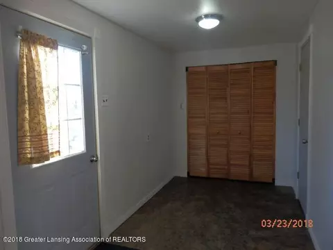 332 E First St, Perry, MI 48872 photo 11