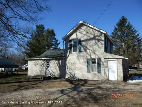 332 E First St, Perry, MI 48872 photo 19