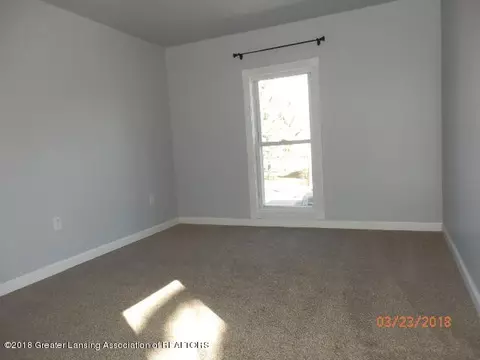 332 E First St, Perry, MI 48872 photo 21