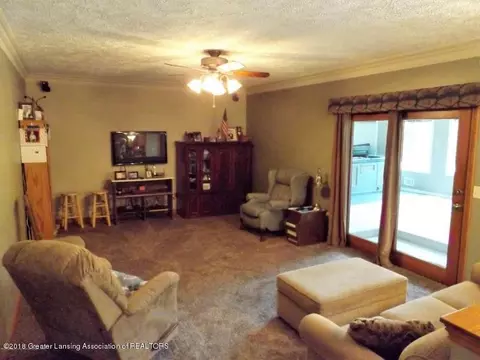 1941 W Herbison Rd, Dewitt, MI 48820 photo 8