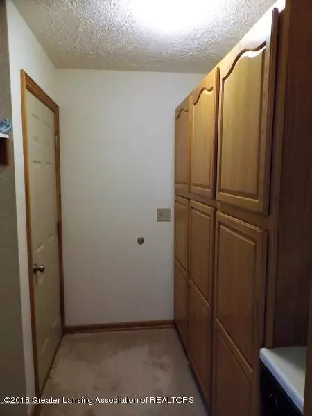 1941 W Herbison Rd, Dewitt, MI 48820 photo 23