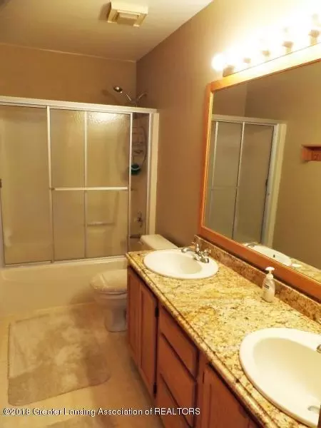 1941 W Herbison Rd, Dewitt, MI 48820 photo 19