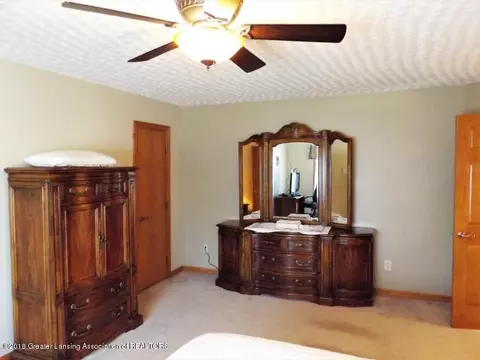 1941 W Herbison Rd, Dewitt, MI 48820 photo 16