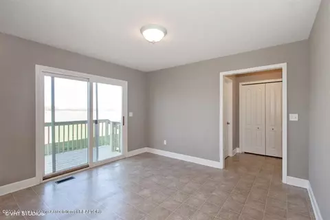 11370 W Howe, Eagle, MI 48822 photo 4
