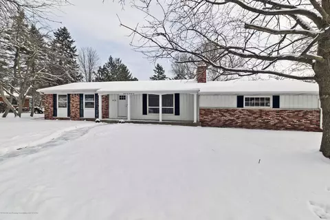 3926 Belding Ct, Okemos, MI 48864 photo 2
