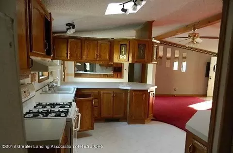 2390 Eifert Rd, Holt, MI 48842 photo 5