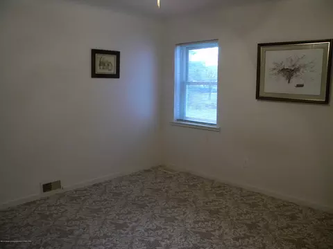 220 S Williams, Perry, MI 48872 photo 11