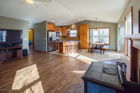 11382 Risner Ln, Eaton Rapids, MI 48827 photo 10