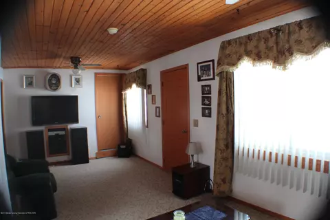 6314 Cooper Rd, Lansing, MI 48911 photo 11