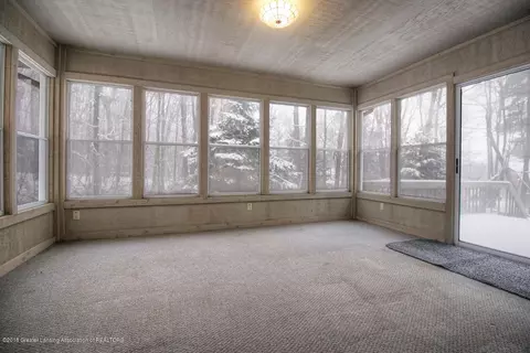 3894 White Pine Dr, Dewitt, MI 48820 photo 9