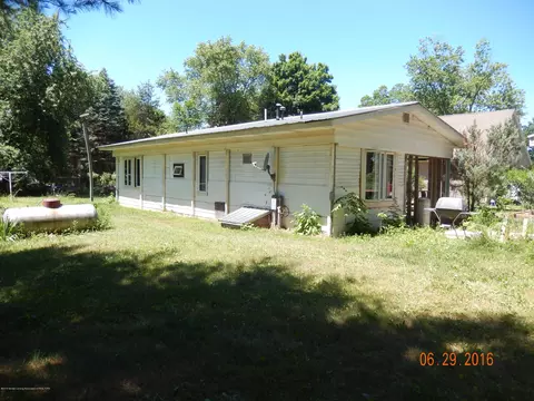 8488 Riverview Dr, Lyons, MI 48851 photo 13