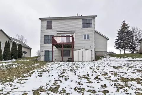 7218 Captiva Dr, Lansing, MI 48917 photo 3